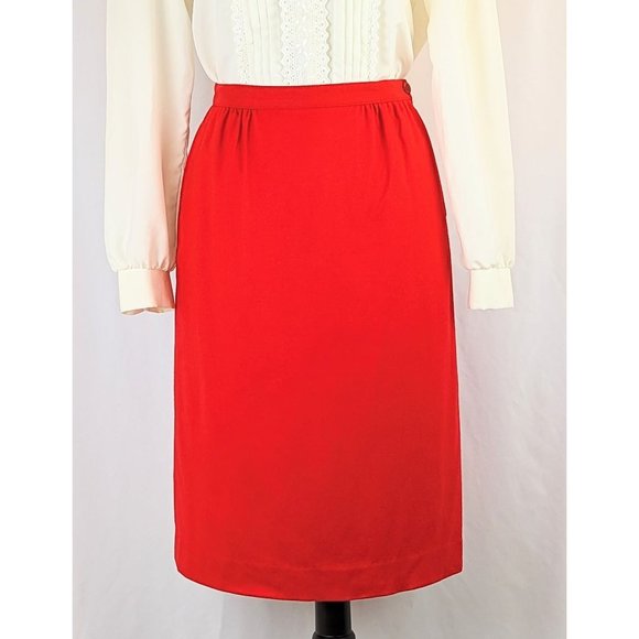 Women's Red Virgin Wool Straight Skirt Sz 10 Pendleton 1980s Office Midi Skirt - Picture 2 of 10